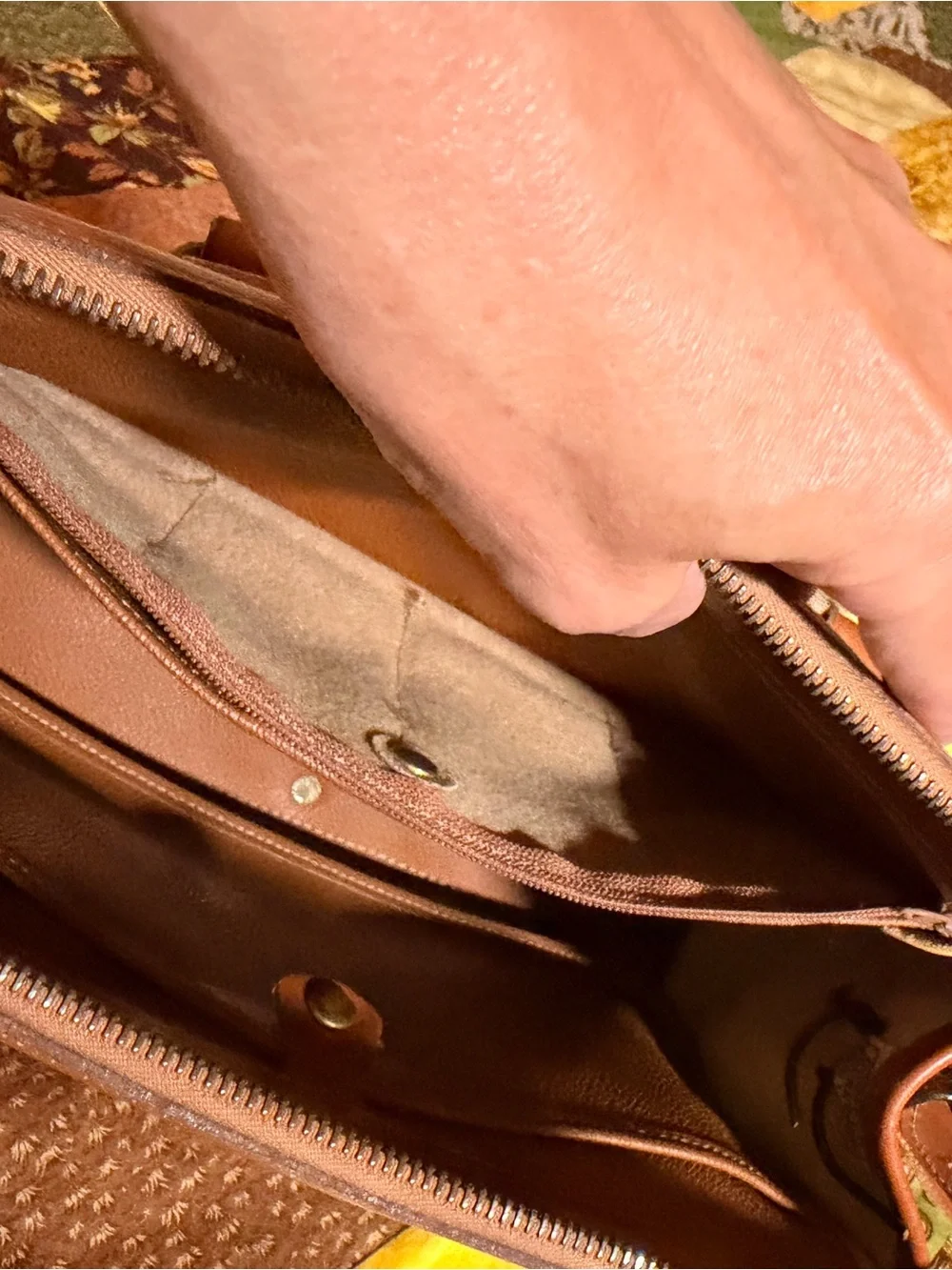 Dooney & Bourke vtg dooney